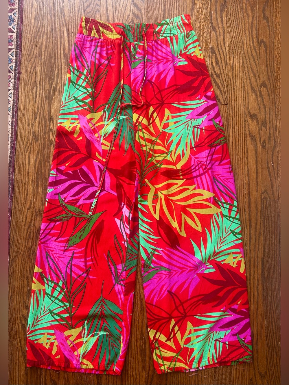 Tropical Print Wide-Leg Pants